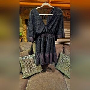 Black Dress With Lace. Very Beauitful.